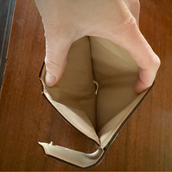 Coach Signature Rose Print- RARE! - Picture 4 of 4